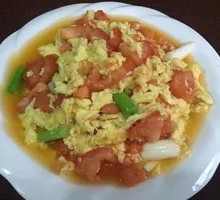 Tomato and Egg Stir-Fry
