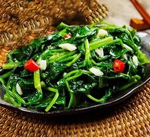 Garlic Spinach