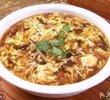 Sour Spicy Egg Soup