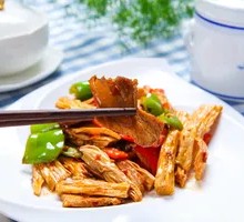 Fried Tofu Skin with Pork Over Rice