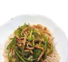 Shredded Pork Noodles