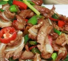 Green Pepper Pork Ribs Stir-fry