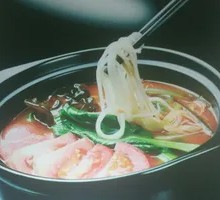 Tomato Beef Brisket Rice Noodles