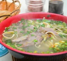 Beef Noodle Soup with Crispy Rice
