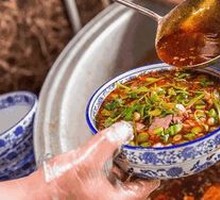 Beef Noodle Tofu Skin Soup