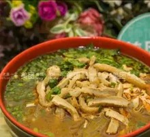 Beef Offal Noodle and Tofu Skin Soup