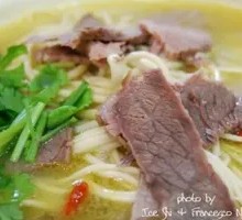 Clear Soup Beef Noodles