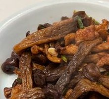 Deer Antler Mushroom Stir-Fry with Pork