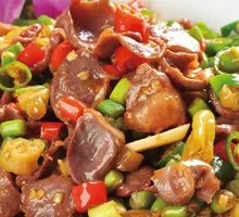 Pickled Pepper Chicken Offal Hot Pot Rice with Drink