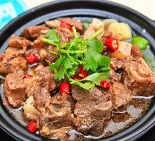 Braised Pork Ribs with Steamed Rice