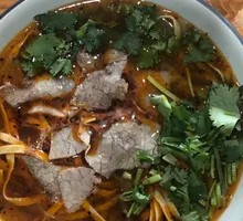 Beef Offal Noodle and Tofu Skin Soup