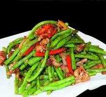 Stir-Fried Long Beans with Pork