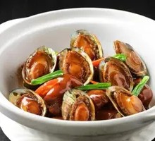 Abalone and Pig Trotter Stew