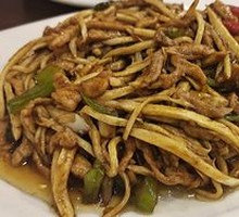 Fish-Flavored Shredded Pork