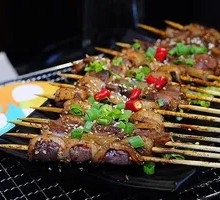 Charcoal-Grilled Wangjing Pork Ribs