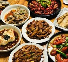 Spicy Twelve-Flavor Crawfish