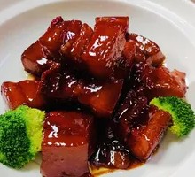 Braised Pork Belly with Abalone