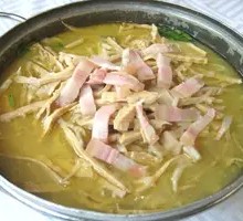 Braised Bamboo Shoots with Salted Pork