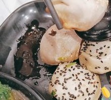 Ji Cai Pan-Fried Dumplings