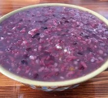 Purple Sweet Potato Porridge