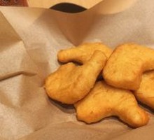 Dicos Handgun Chicken Nuggets / 6 Pieces