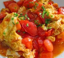 Tomato and Egg Stir-Fry