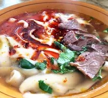 Beef Stir-Fried Knife-Cut Noodles