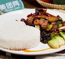 Spicy Green Pepper Stir-Fried Pork Rice