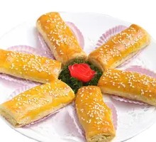 Golden Spring Rolls