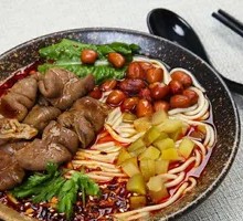 Braised Pork Intestines Noodles