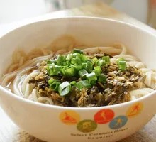 Pickled Mustard Greens Noodles