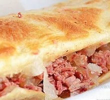 Braised Pig's Blood with Donkey Meat in Flatbread