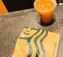 Tawan Ice Shaken Peach Oolong Tea