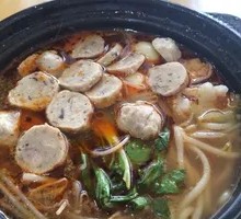 Pork Ball Noodle Soup with Enoki Mushrooms