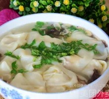荠菜肉馄饨