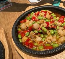 Chicken with Green Peppers and Edamame