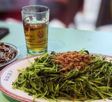 Chicken Oil Stir-fried Bean Sprouts