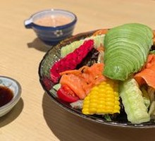 Avocado Salmon Salad