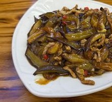 Sauce-Braised Eggplant