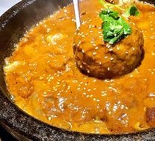 Golden Soup Beef with Mashed Potatoes