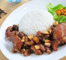Signature Roast Duck and Pig Trotter Rice