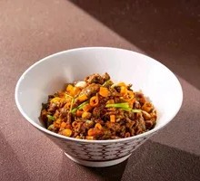 Yellow Gong Pepper Beef Steak