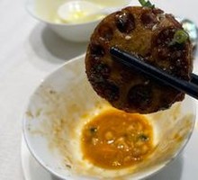 Pan-fried Goose Liver Sauce Lotus Root Cakes