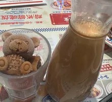 Signature Iced Milk Tea