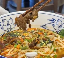 Qishan Sautéed Pork Noodles
