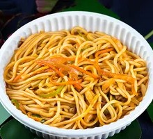 Beef Stir-Fried Noodles