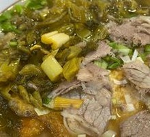 Sour Cabbage Beef Noodles