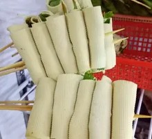 Bacon and Cilantro Rolls