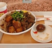 Freshly Sliced Beef and Secret-Style Braised Beef Short Ribs Combination Rice