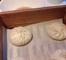 Steamed Pork and Crab Roe Dumplings
